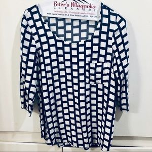 Splendid 3/4 sleeve scoop neck top